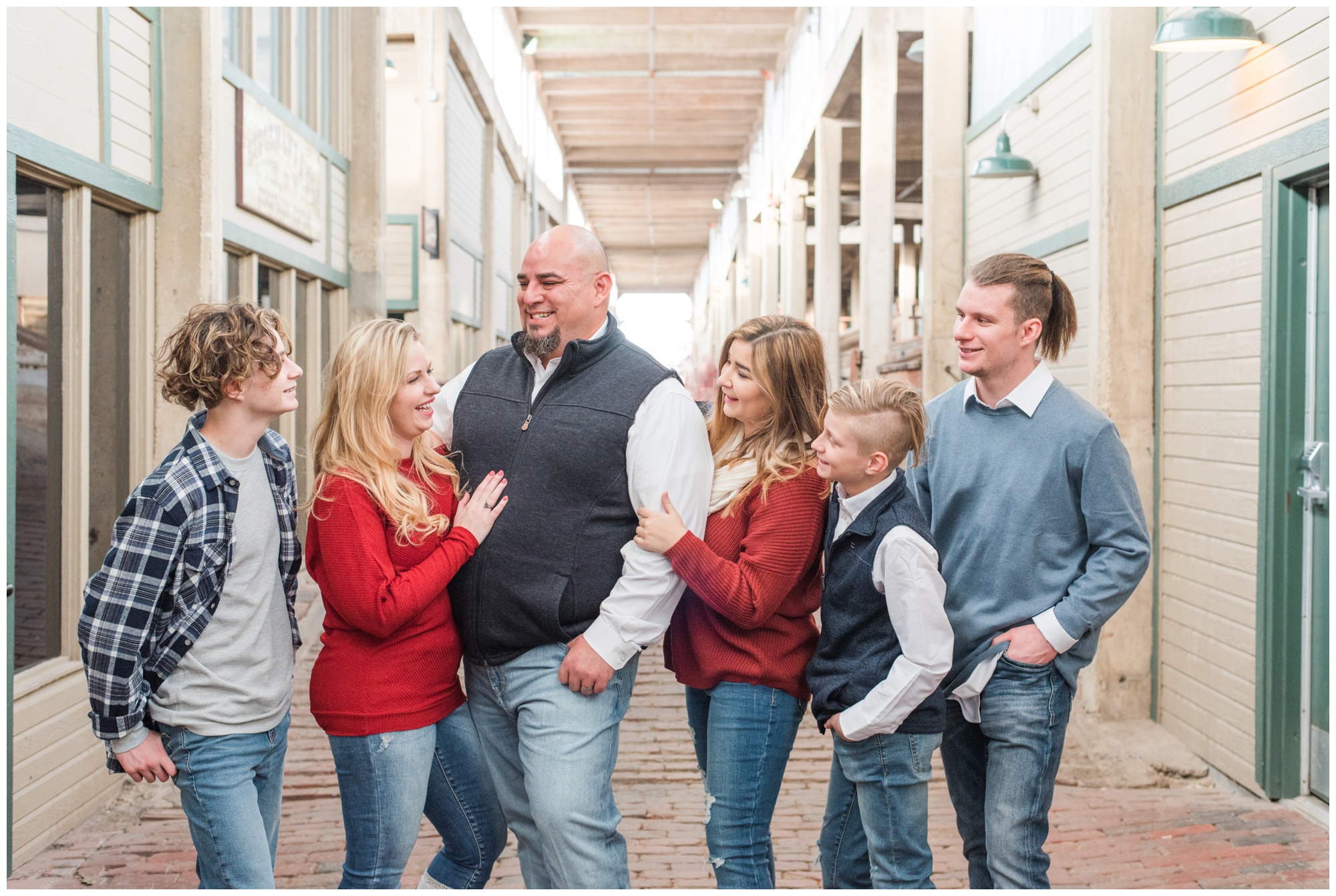 Fort Worth Stockyards | Fort Worth Stockyards Family Session | Lauren Grimes Photography | Fort Worth Family Photographer