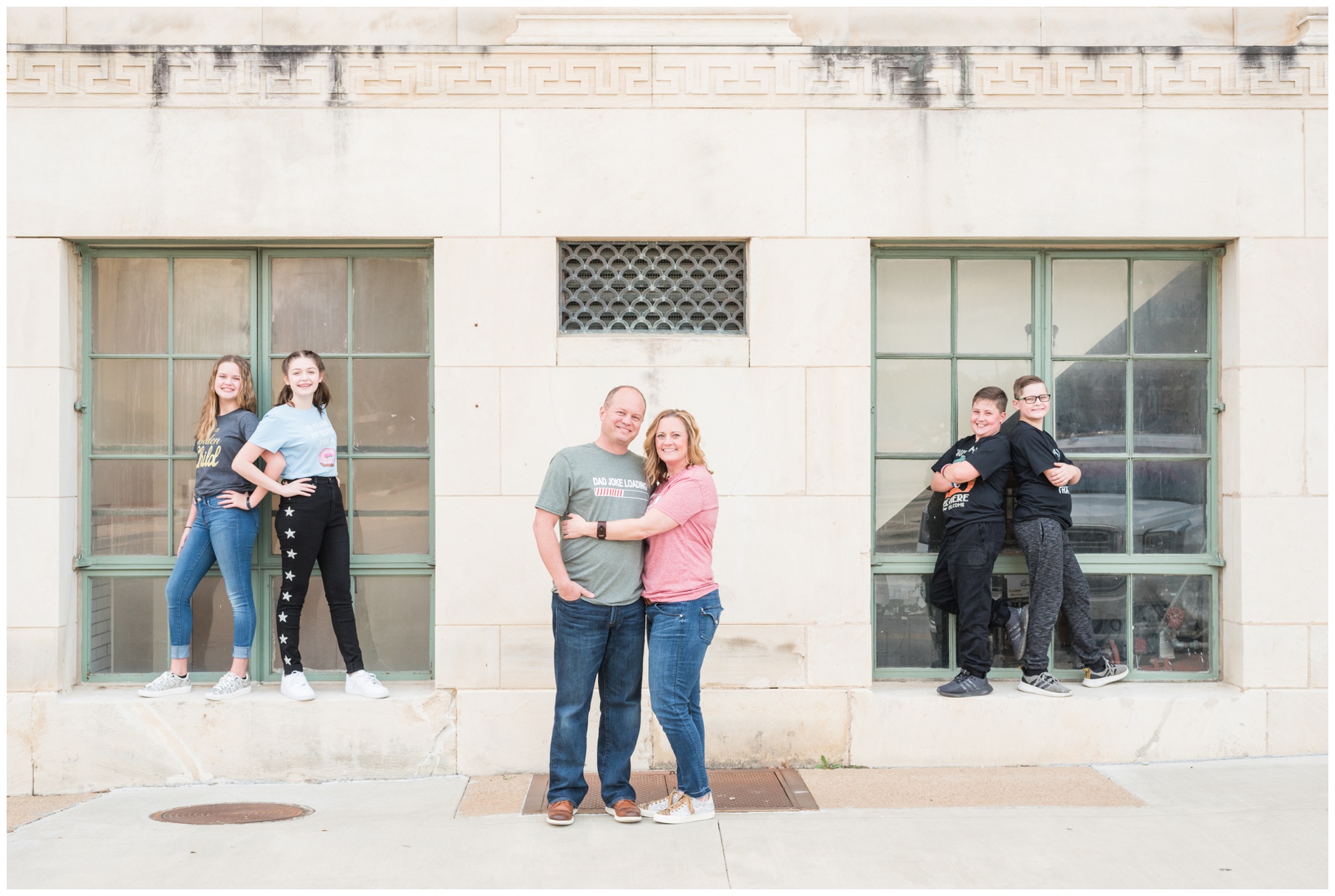 Downtown Fort Worth Family Session | Downtown Fort Worth Photo Session | Fort Worth Family Photographer | Downtown Fort Worth | Lauren Grimes Photography