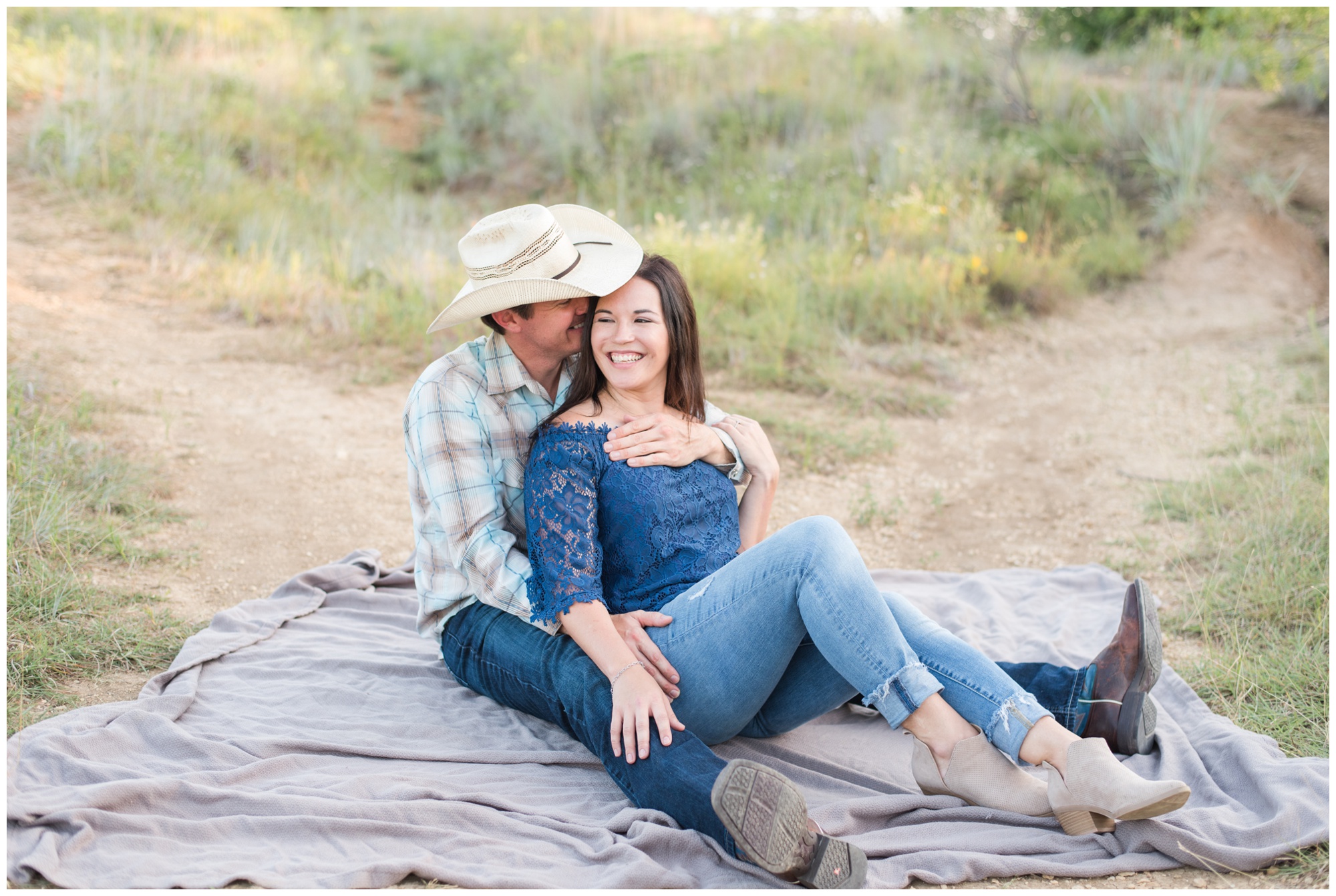 Tandy Hills Engagement Session | Fort Worth Engagement Photographer | Lauren Grimes Photography