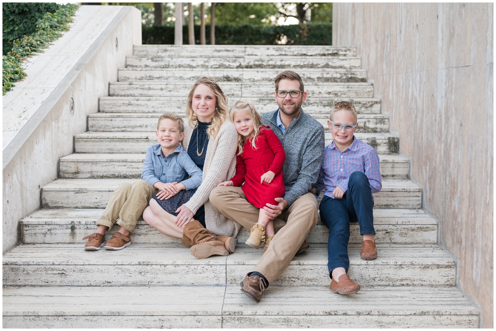 Fort Worth Kimbell Art Museum | Fort Worth Family Session | Fort Worth Family Photographer | Lauren Grimes Photography