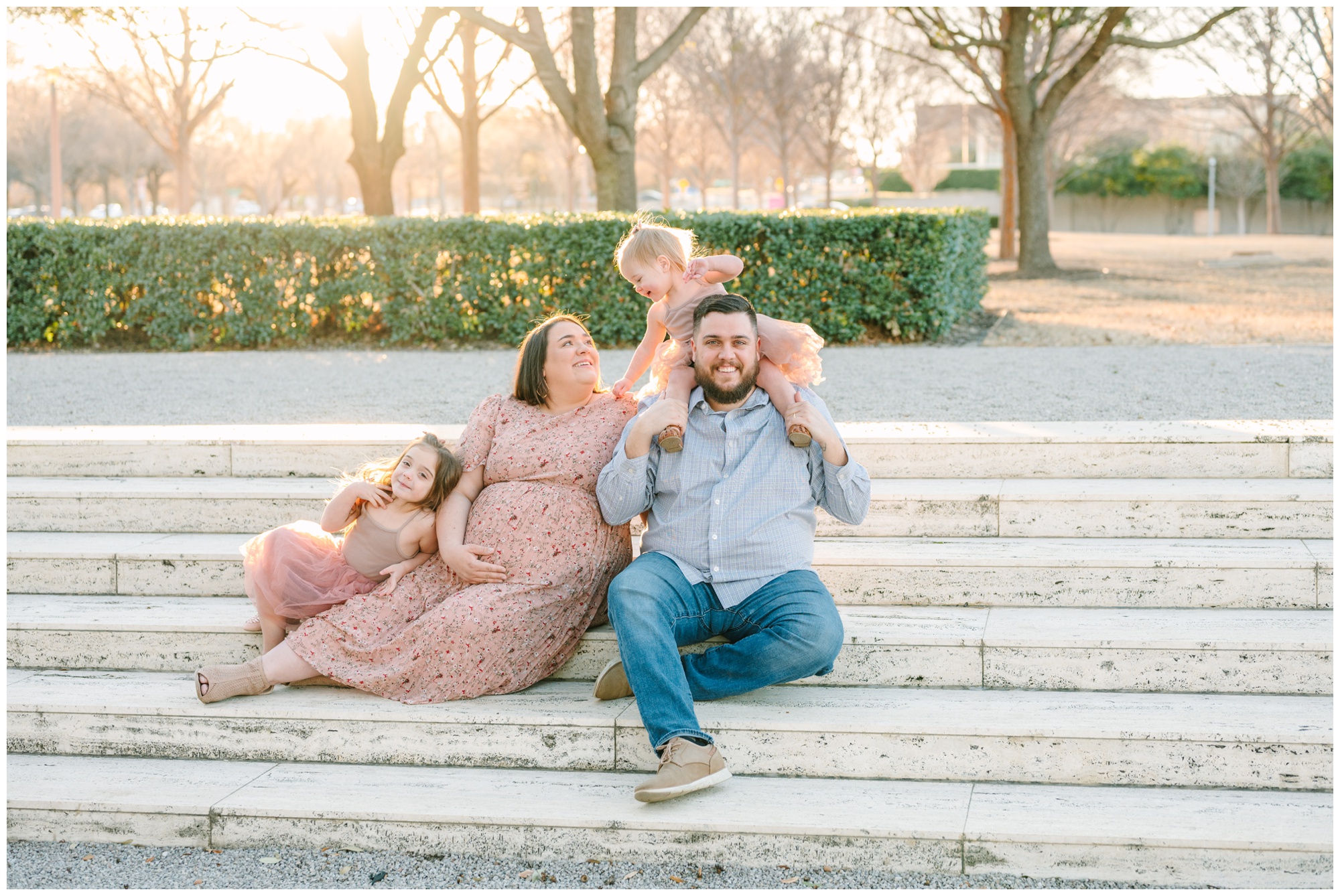 Fort Worth Kimbell Art Museum | Fort Worth Family Photographer | Fort Worth Maternity Photographer | Lauren Grimes Photography